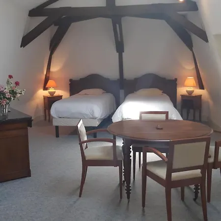Logis Hotel La Source Du Mont Saint-Martin-Valmeroux Esterno foto