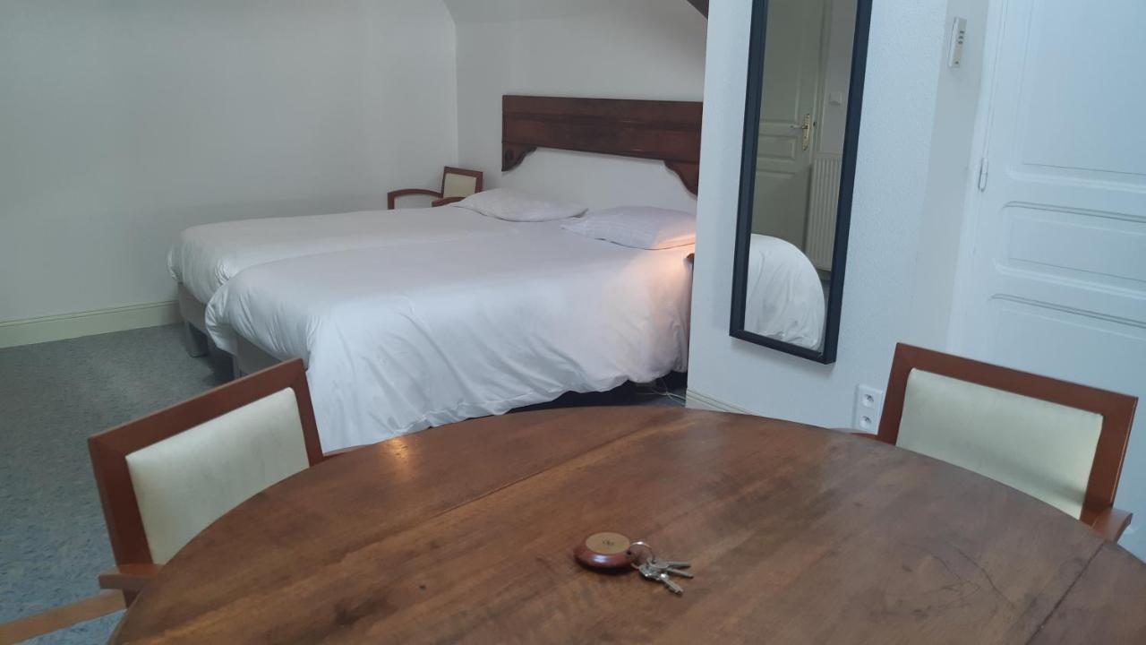 Logis La Source Du Mont 3* Saint-Martin-Valmeroux