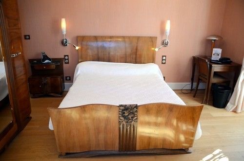 Hotel Logis La Source Du Mont Saint-Martin-Valmeroux