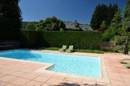 Logis La Source Du Mont Saint-Martin-Valmeroux