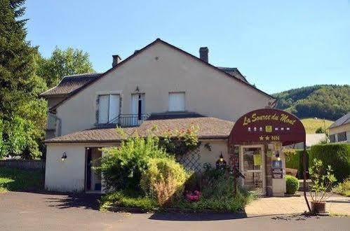 Logis La Source Du Mont